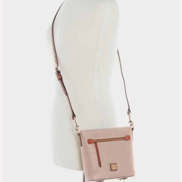 Dooney & Bourke Crossbody Pebble Grain Leath Oyster Zip Handbag Purplish Grey - Picture 2 of 14